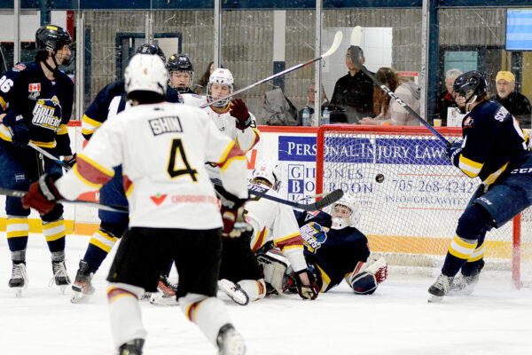 Cousineau returns to backstop Timmins Rock to win over K.L.